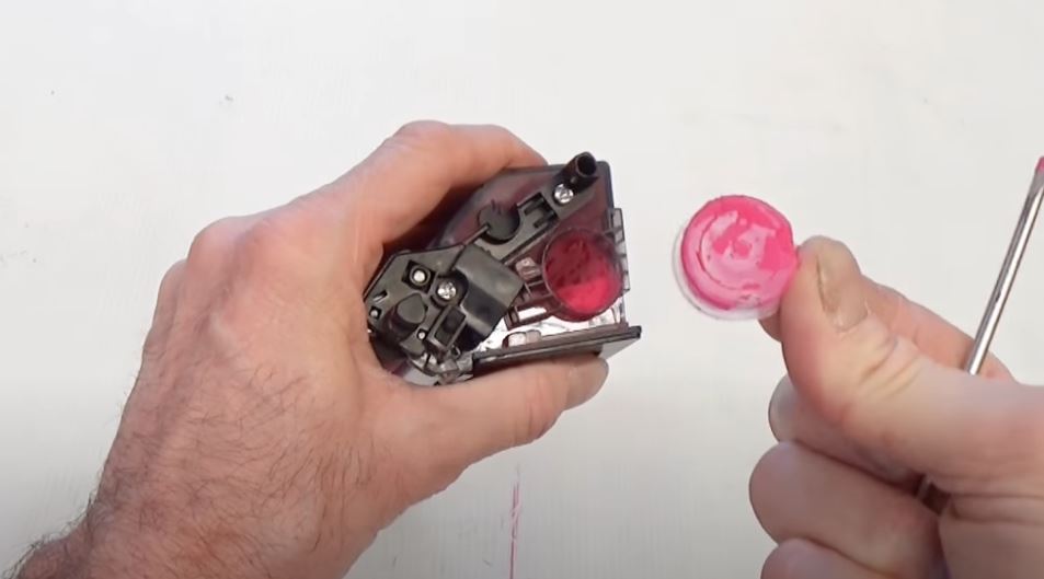 Comment recharger une cartouche laser Brother TN421 ou TN423